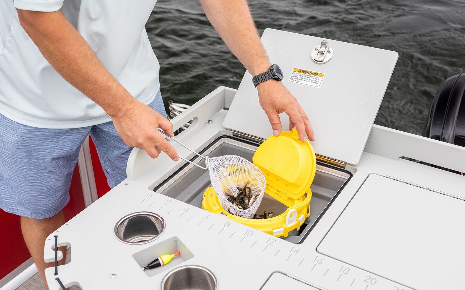Bait bucket