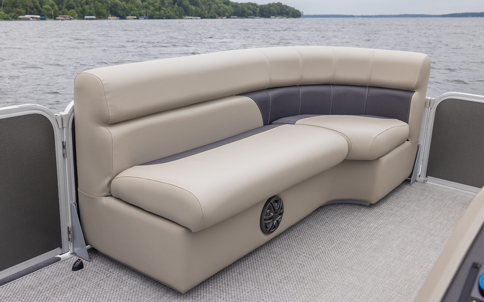 RE bow couch